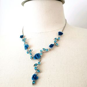 Vintage 80's Blue Rose Necklace